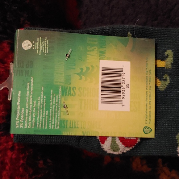 Buddy The Elf Crew Socks 2-Pack  NWT - Picture 3 of 3